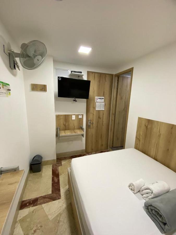 Hotel Park Caribe メデジン エクステリア 写真
