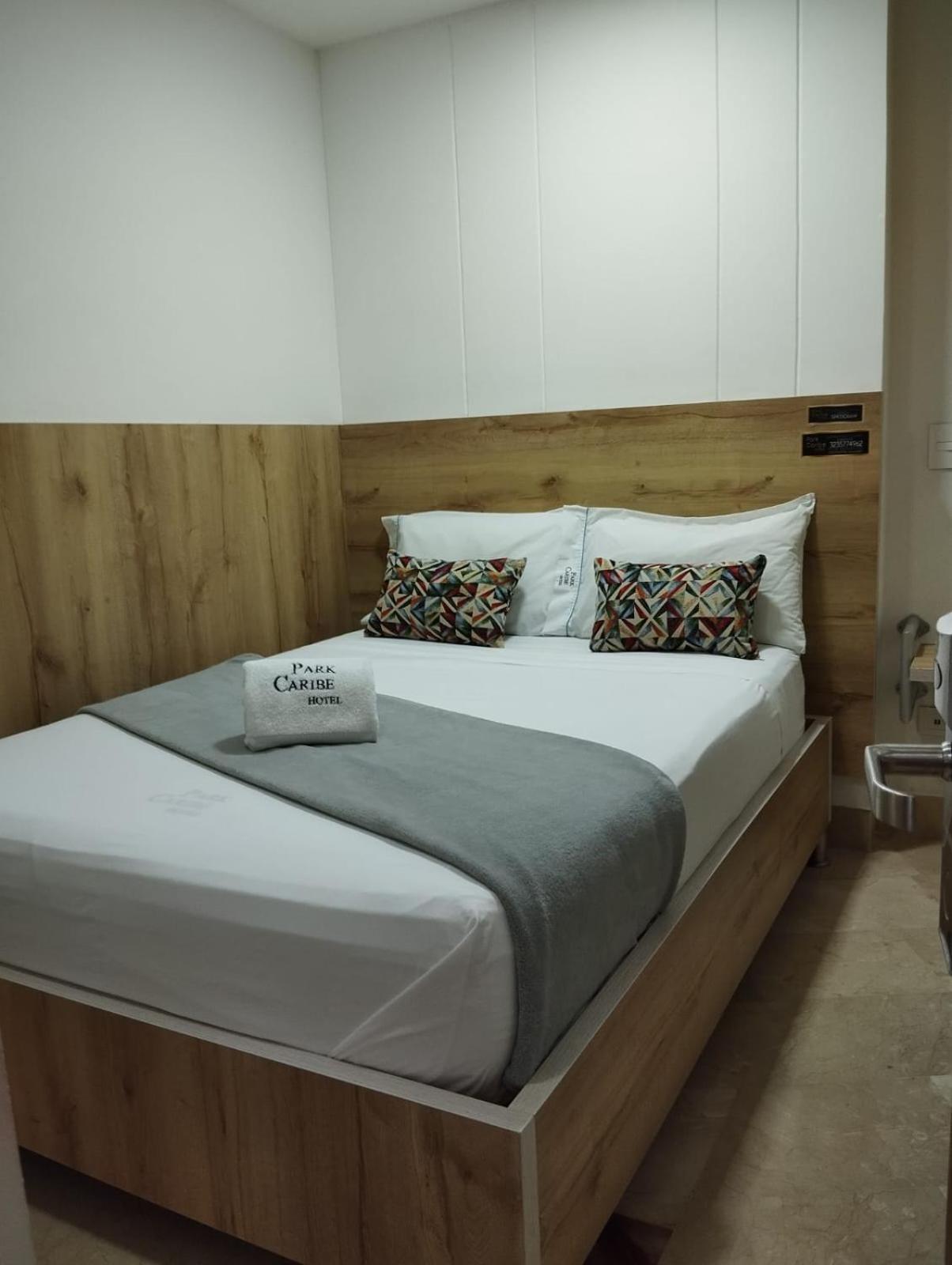 Hotel Park Caribe メデジン エクステリア 写真