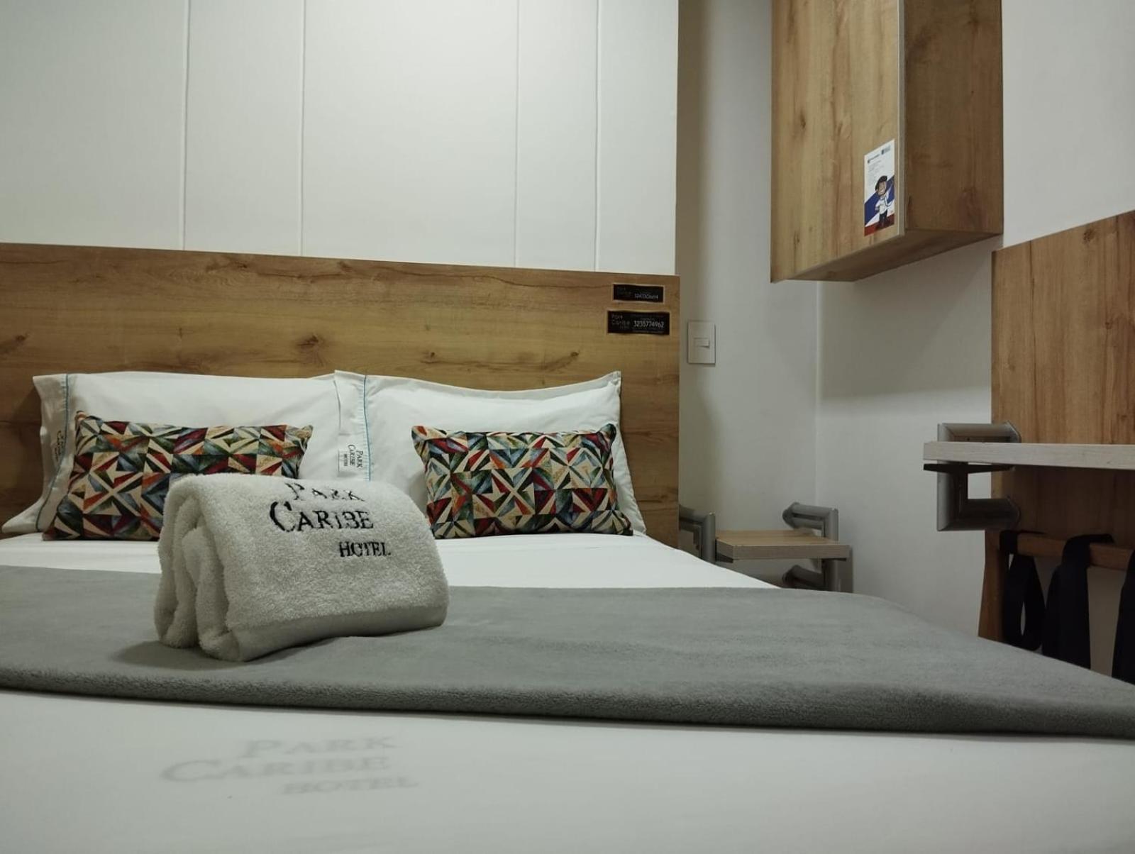 Hotel Park Caribe メデジン エクステリア 写真